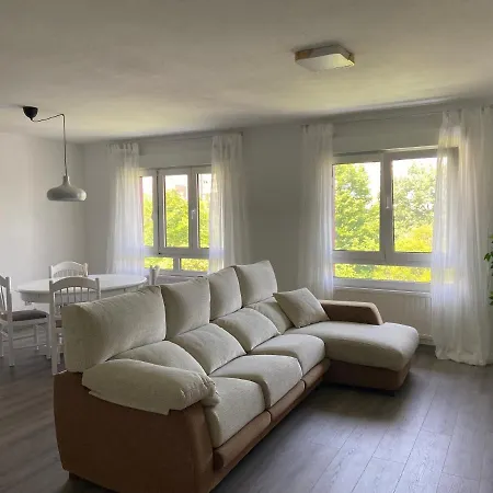 173a Amplio Moderno By R2r Consulting Апартаменты Хихон